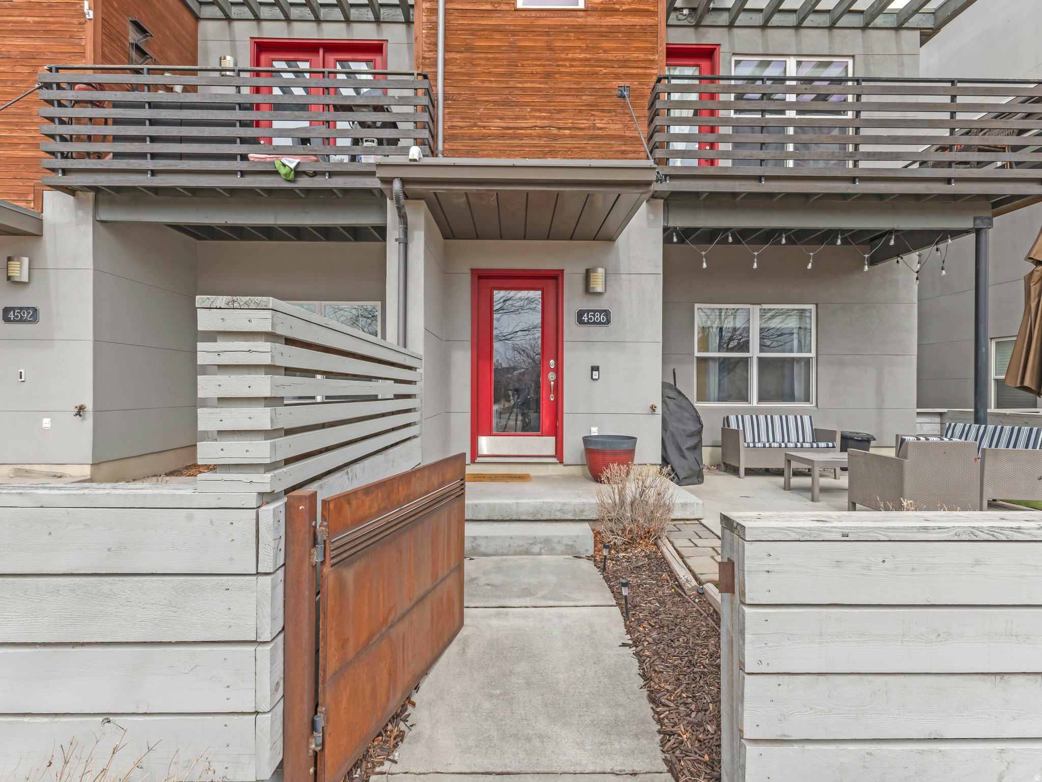 DAYBREAK - Residential