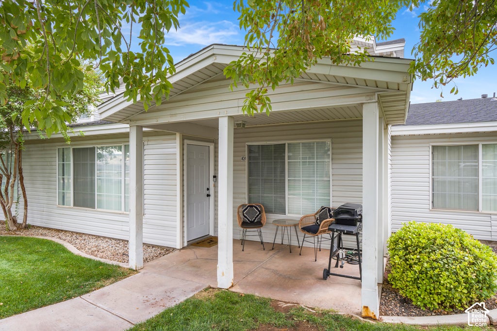 Photo of 6221 W 135 N #24, Hurricane, UT 84737 (MLS # 2188489)