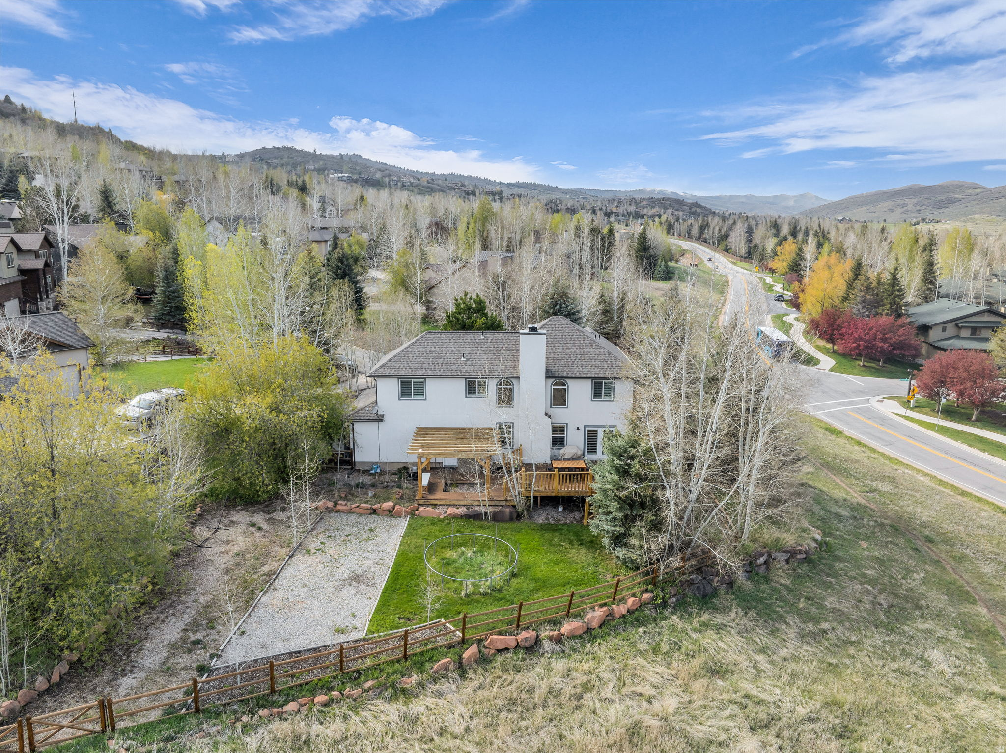 PINEBROOK - Residential