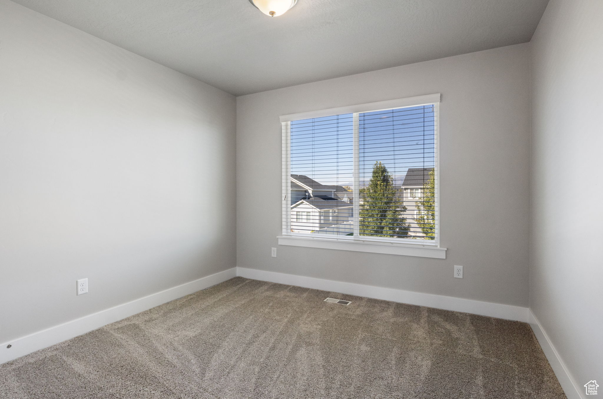 WILLOW PARK RIVER - Residential