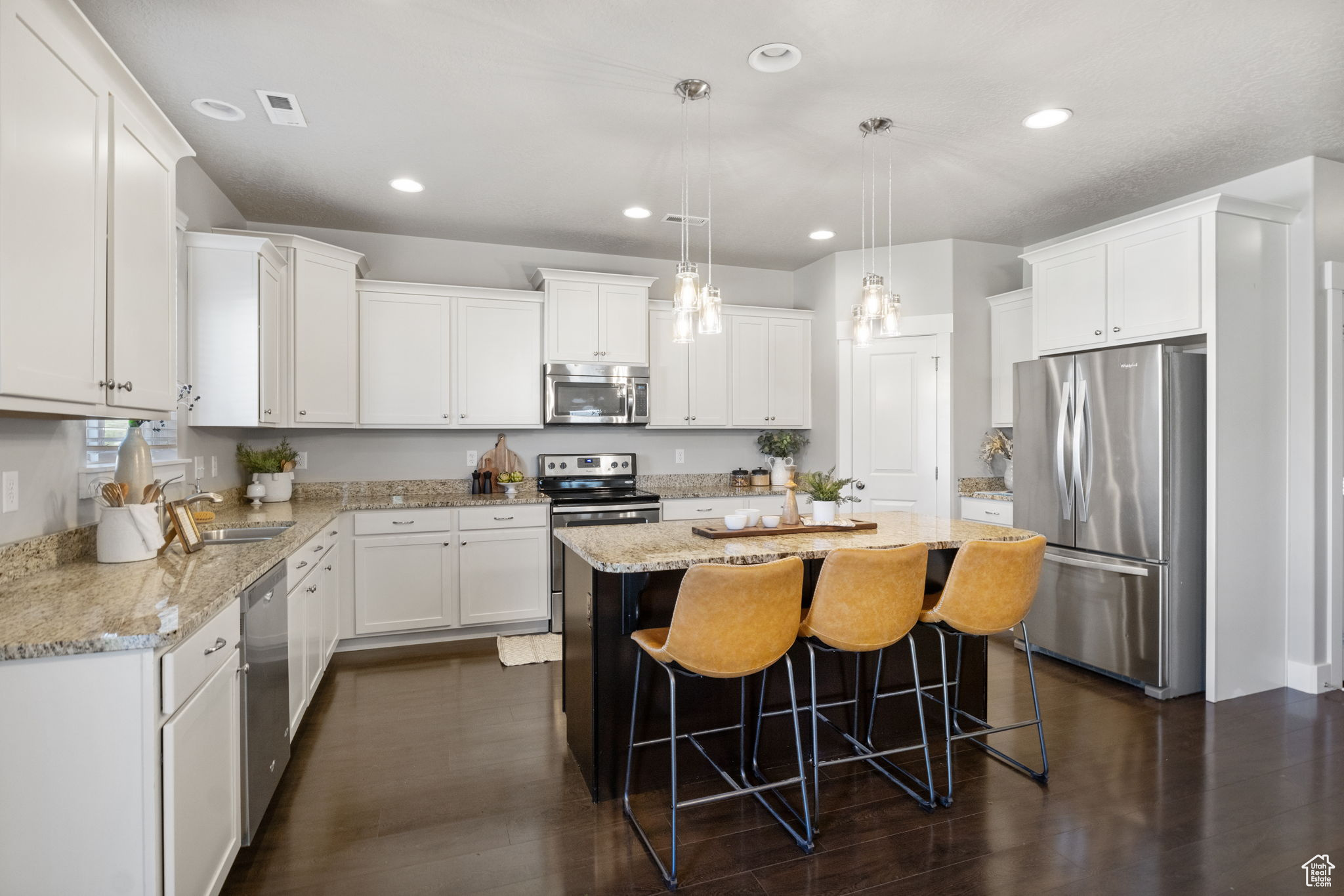 WILLOW PARK RIVER - Residential