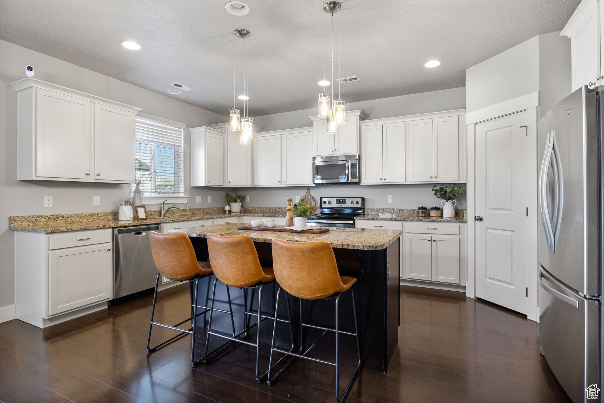 WILLOW PARK RIVER - Residential