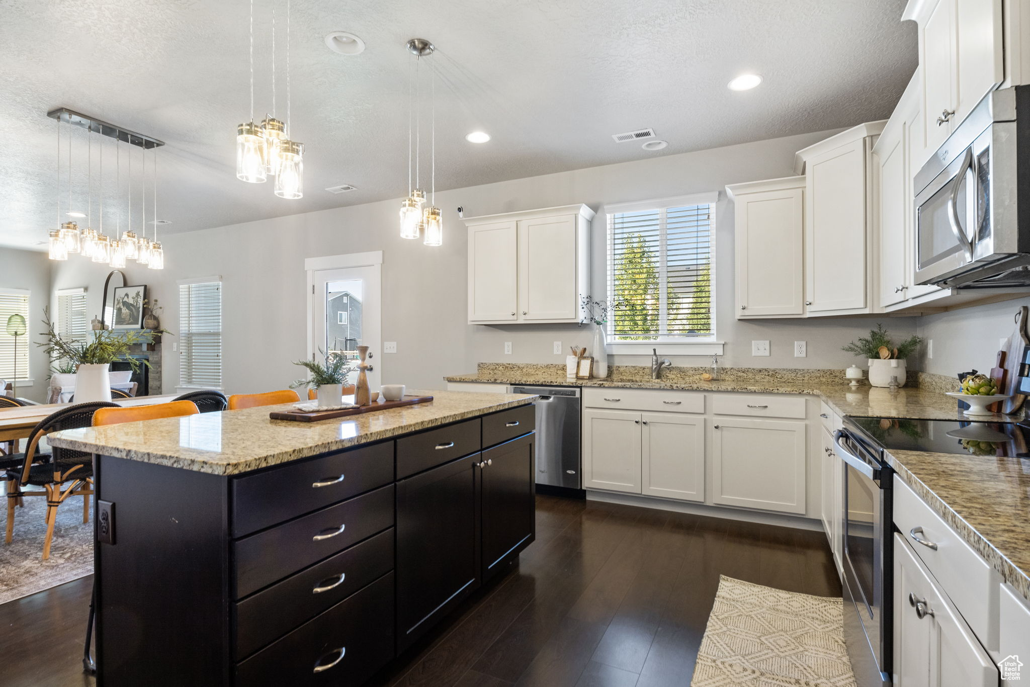 WILLOW PARK RIVER - Residential