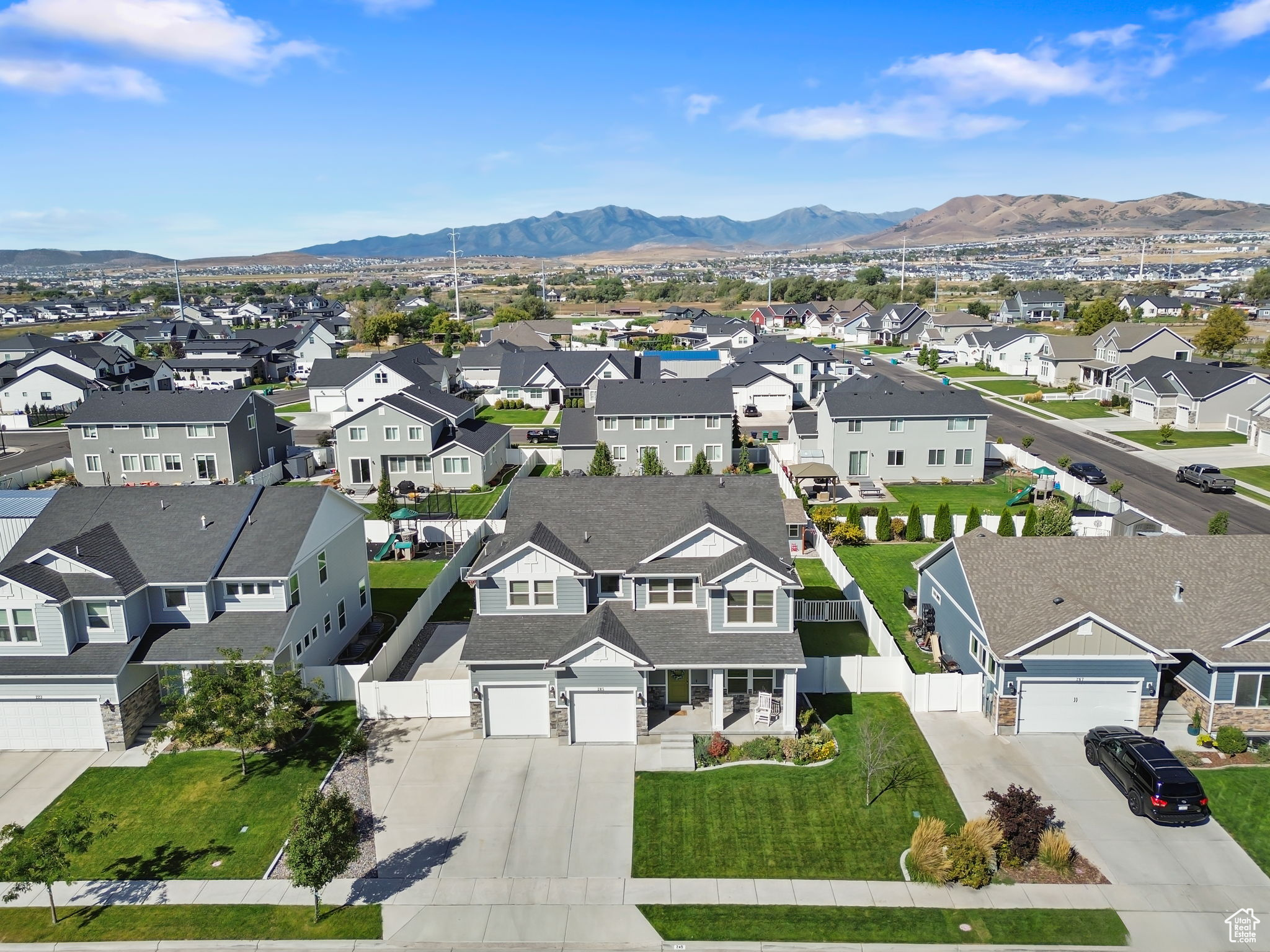WILLOW PARK RIVER - Residential