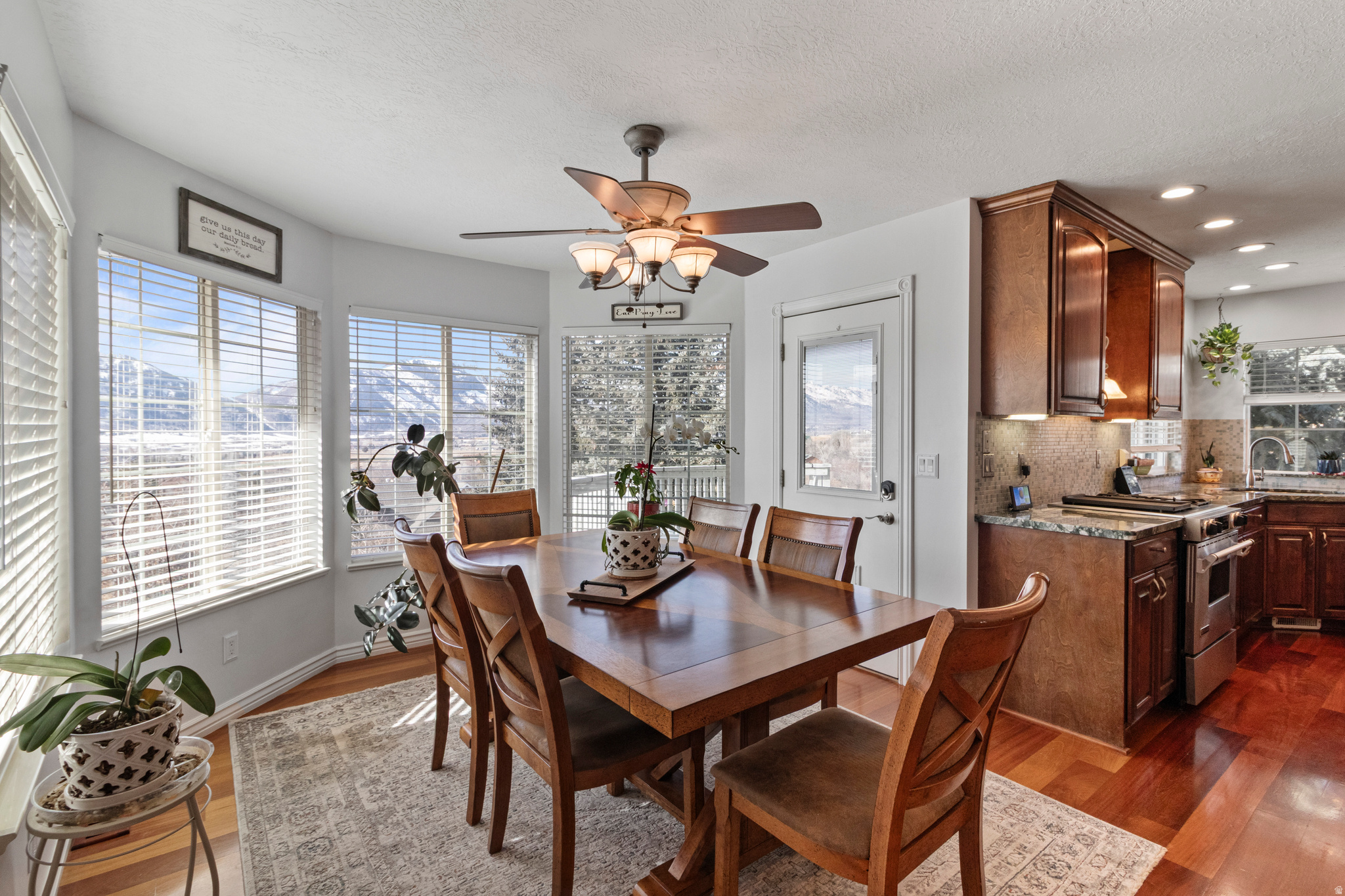 WOLF CREEK - Residential