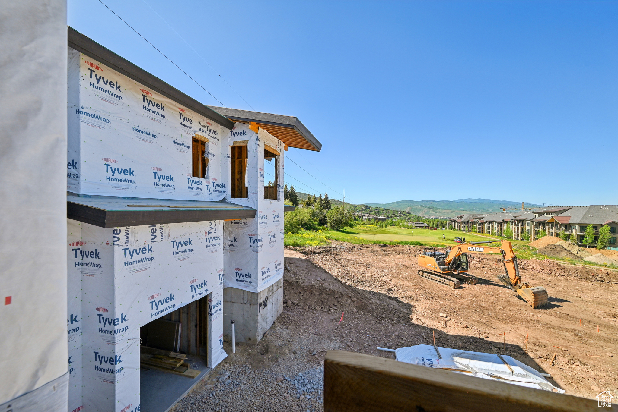 WHITEPINECANYONVILG - Residential