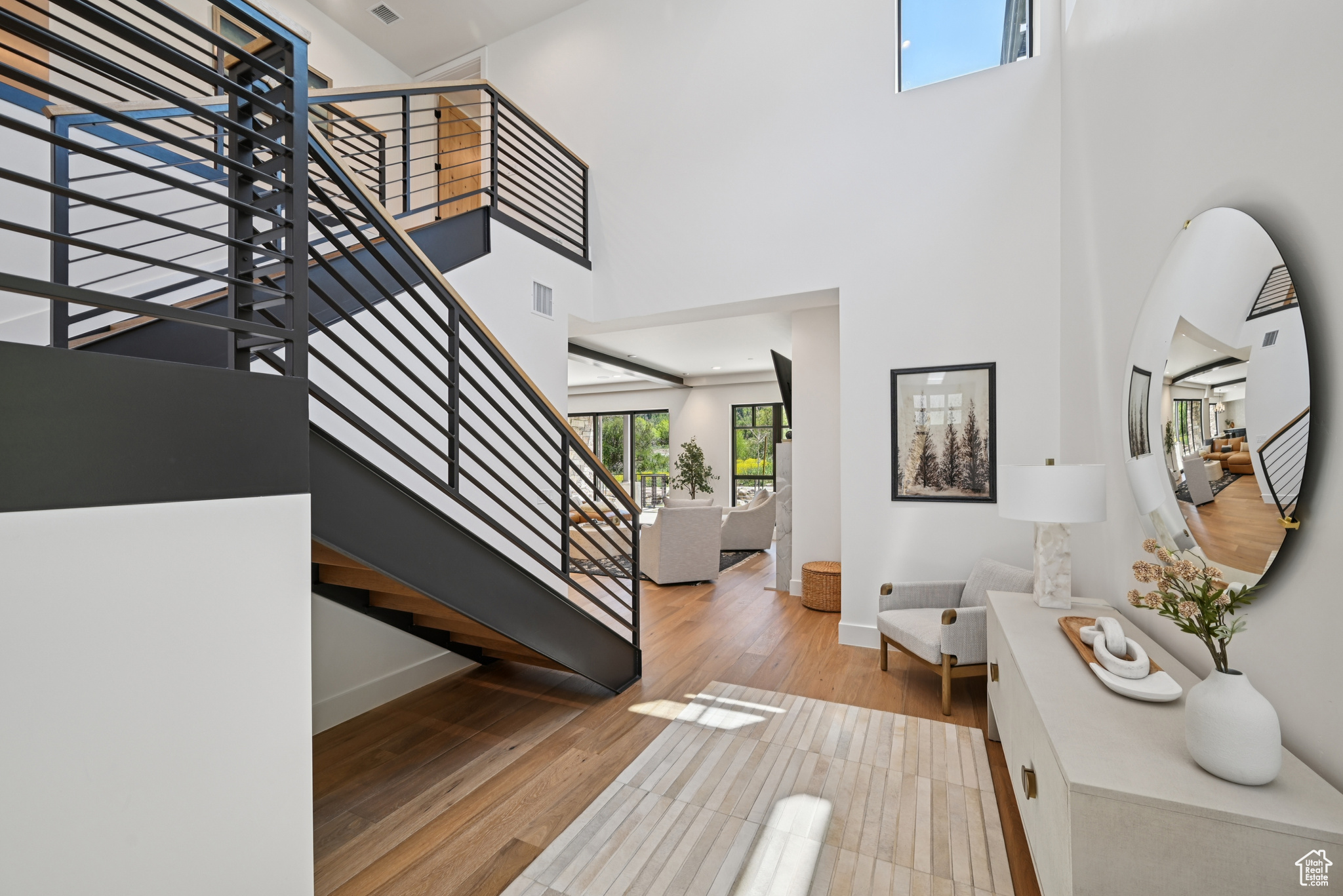 WHITEPINECANYONVILG - Residential