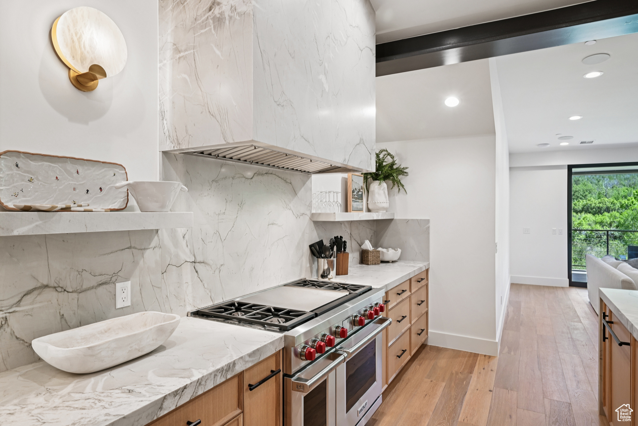 WHITEPINECANYONVILG - Residential