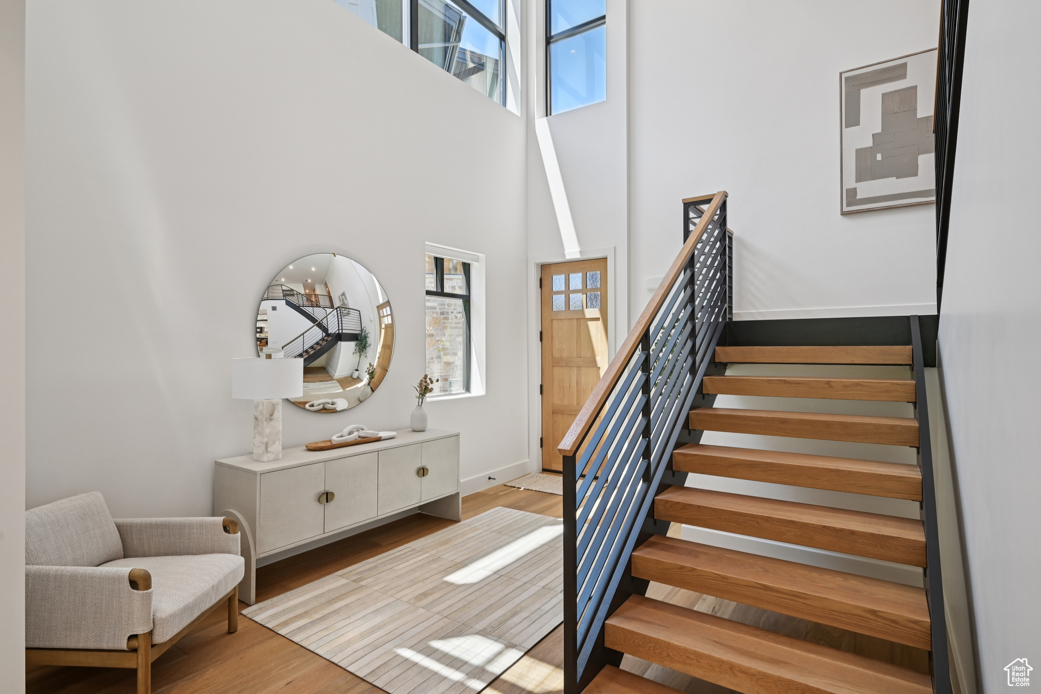 WHITEPINECANYONVILG - Residential