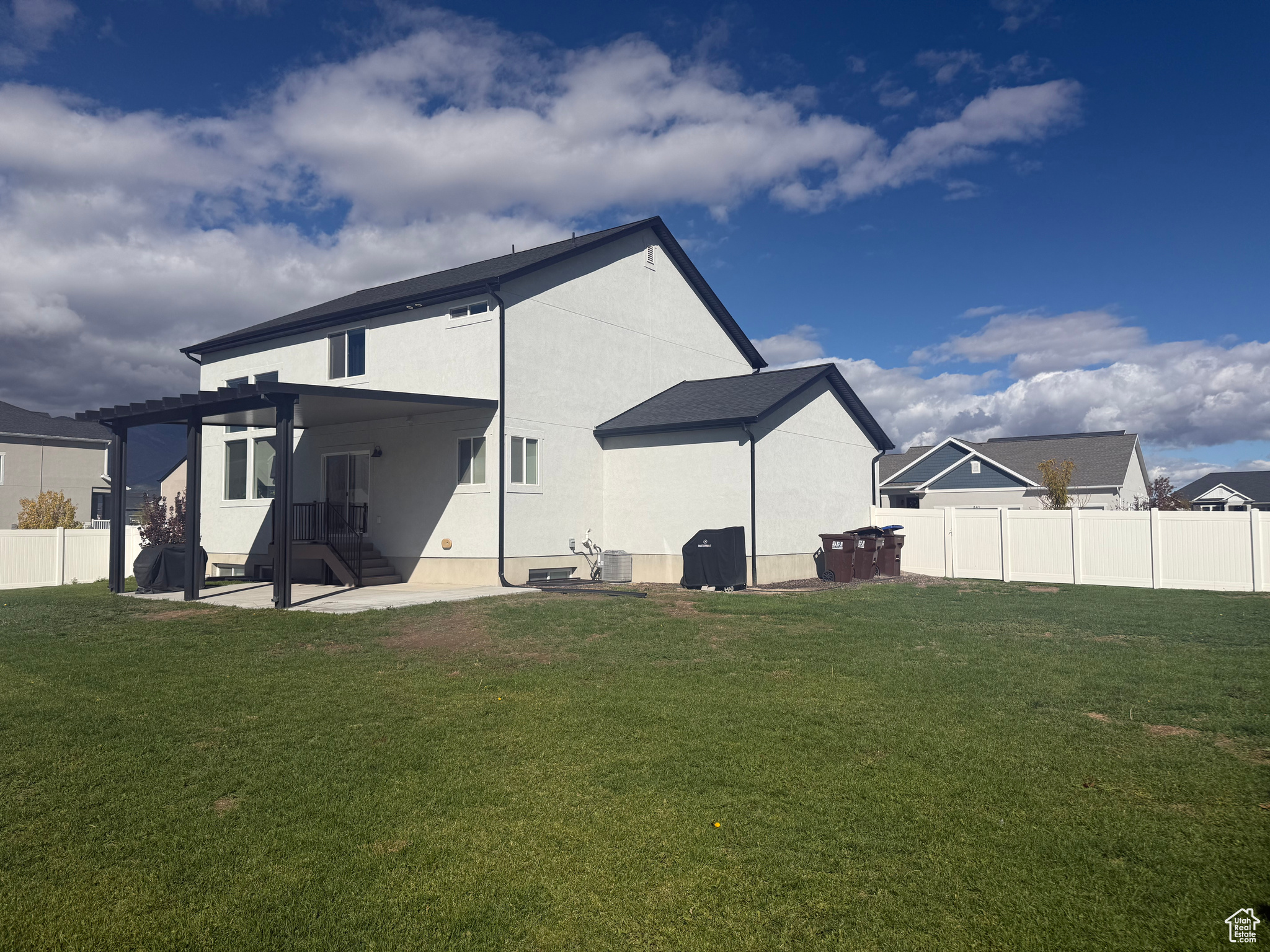 BRANDON PARK - Residential