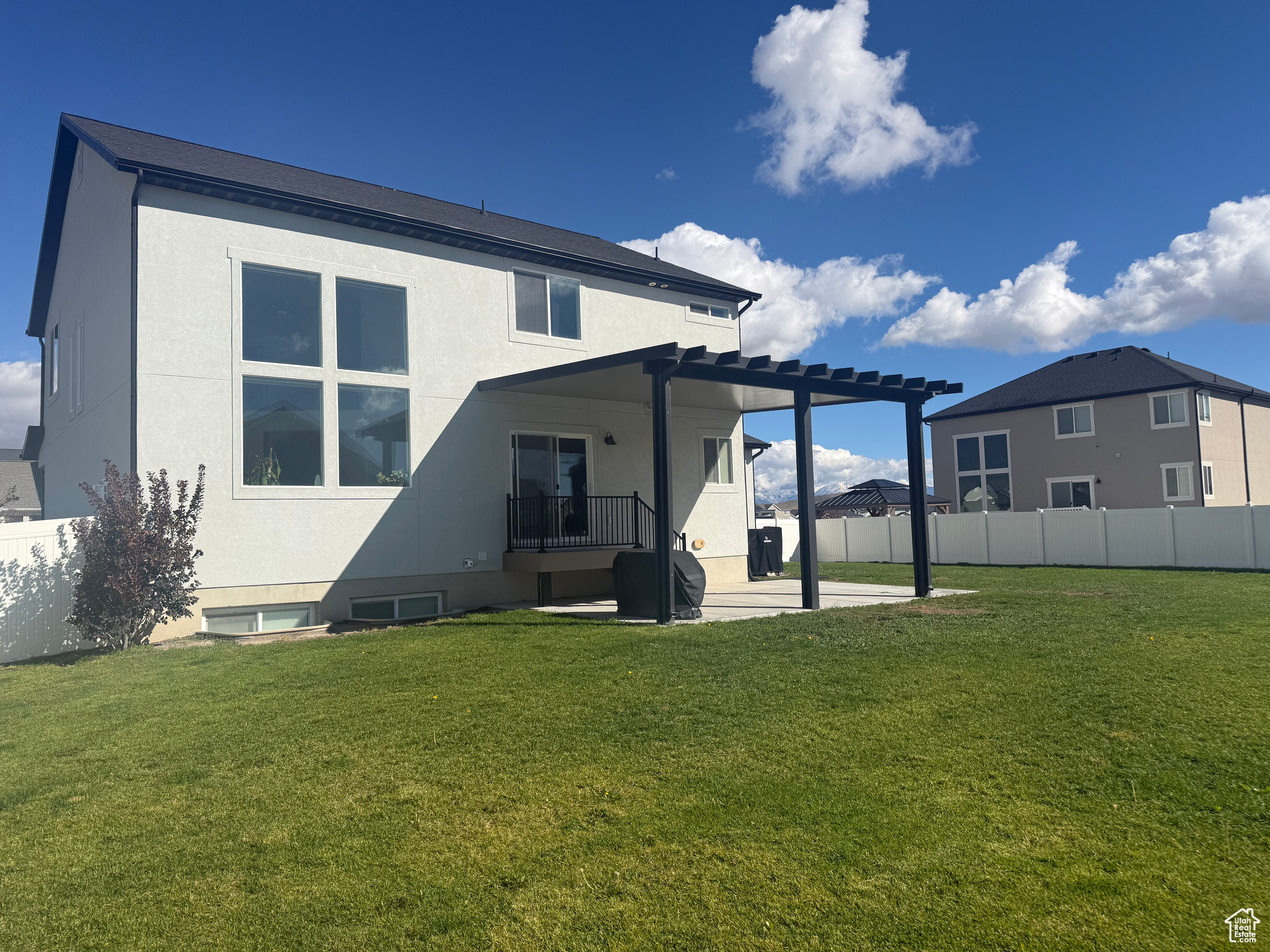 BRANDON PARK - Residential