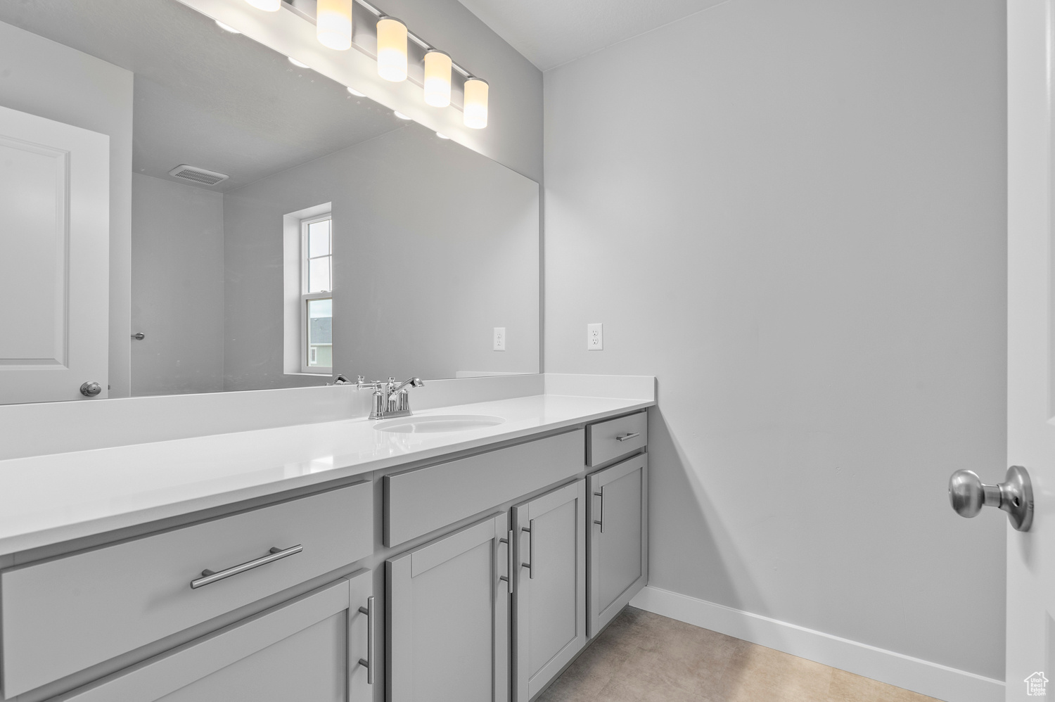 6777 N Star Lake Dr, Eagle Mountain, Utah image 11