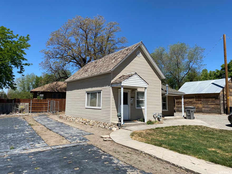 SOLD AS IS. Zoning is R 2-7-500 (Overlay) See attached permitted uses. Possible lot for two family dwellings/Duplex. Sellers have never occupied property therefore no seller disclosures. Small commercial businesses across the street.  Washer, Dryer and Refrigerator are included and not warranted-sold as is.  See residential MLS#1818439