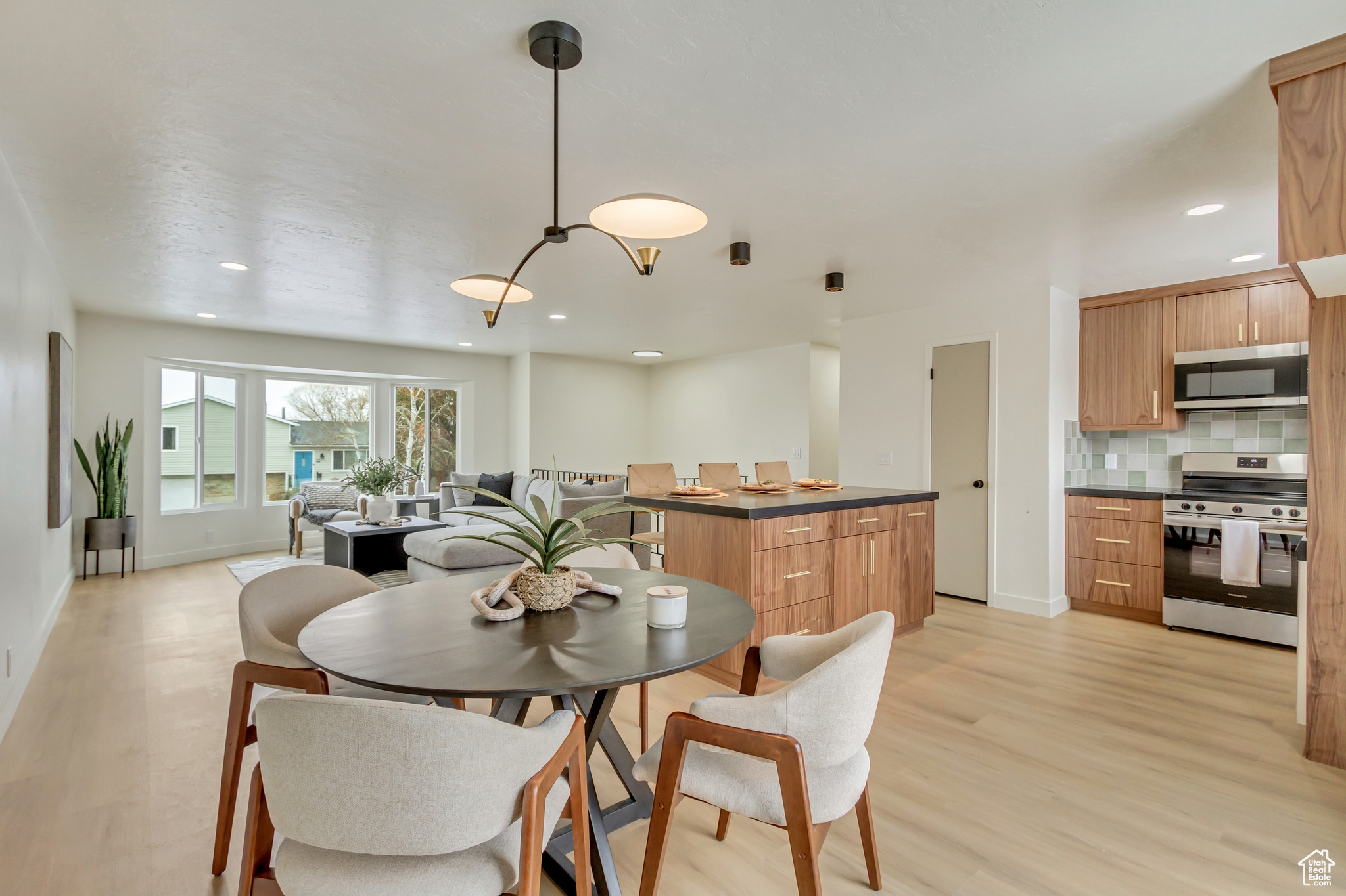 3258 W 6960, West Jordan, Utah image 5