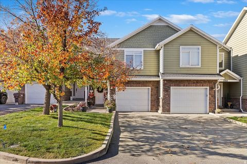 2064 S ORCHARD DR Bountiful UT 84010