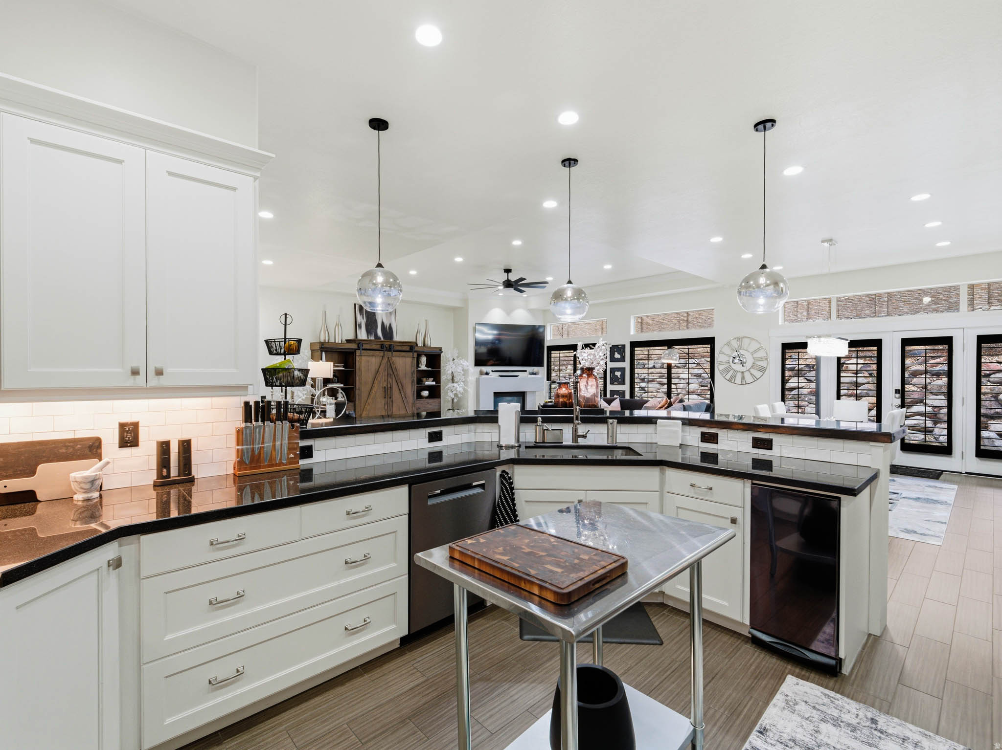 SUNSET RIDGE AT SOUTH MOUNTAIN - Residential