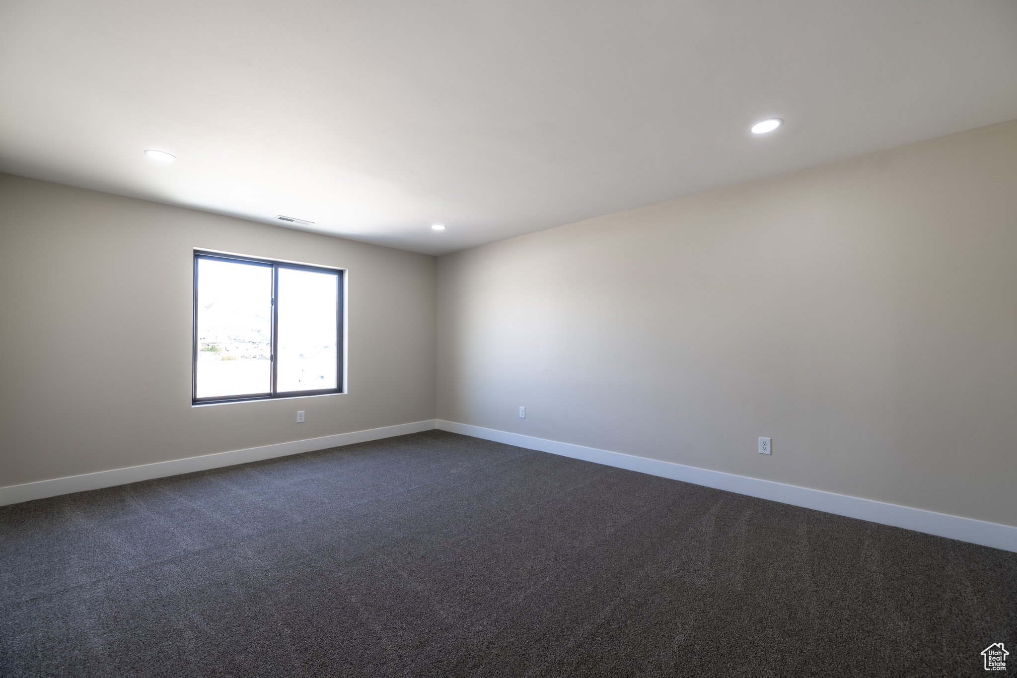 LAKE VIEW ESTATE - Residential