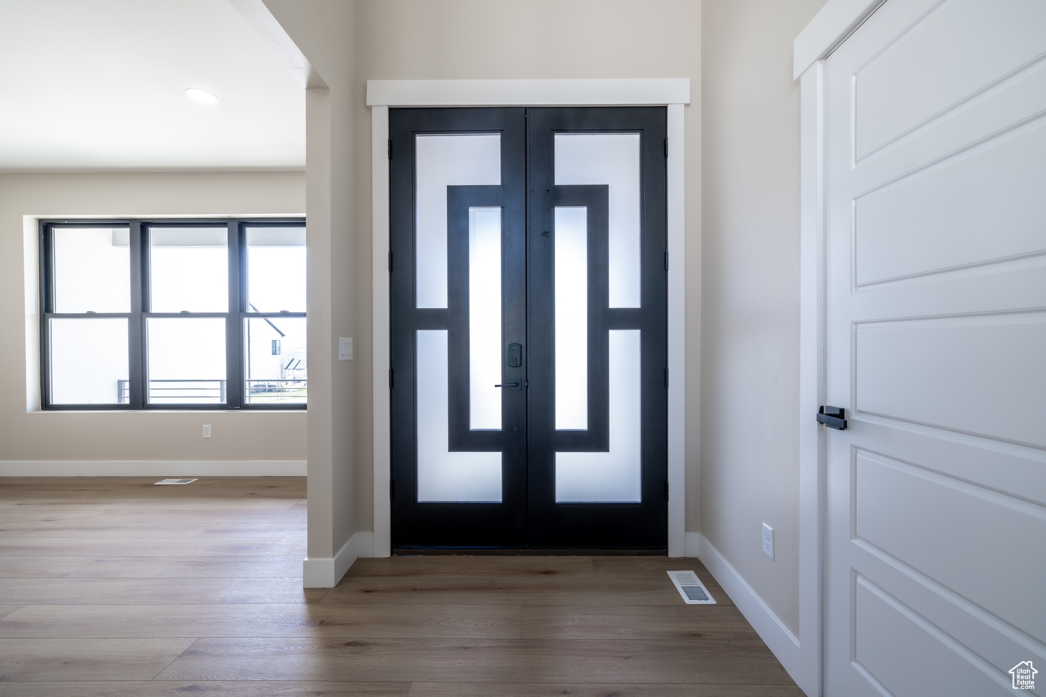 LAKE VIEW ESTATE - Residential