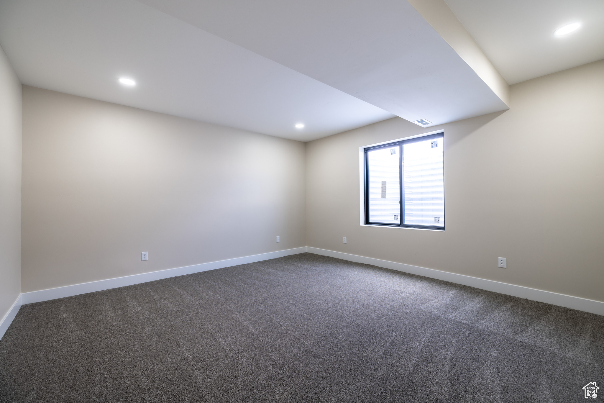 LAKE VIEW ESTATE - Residential