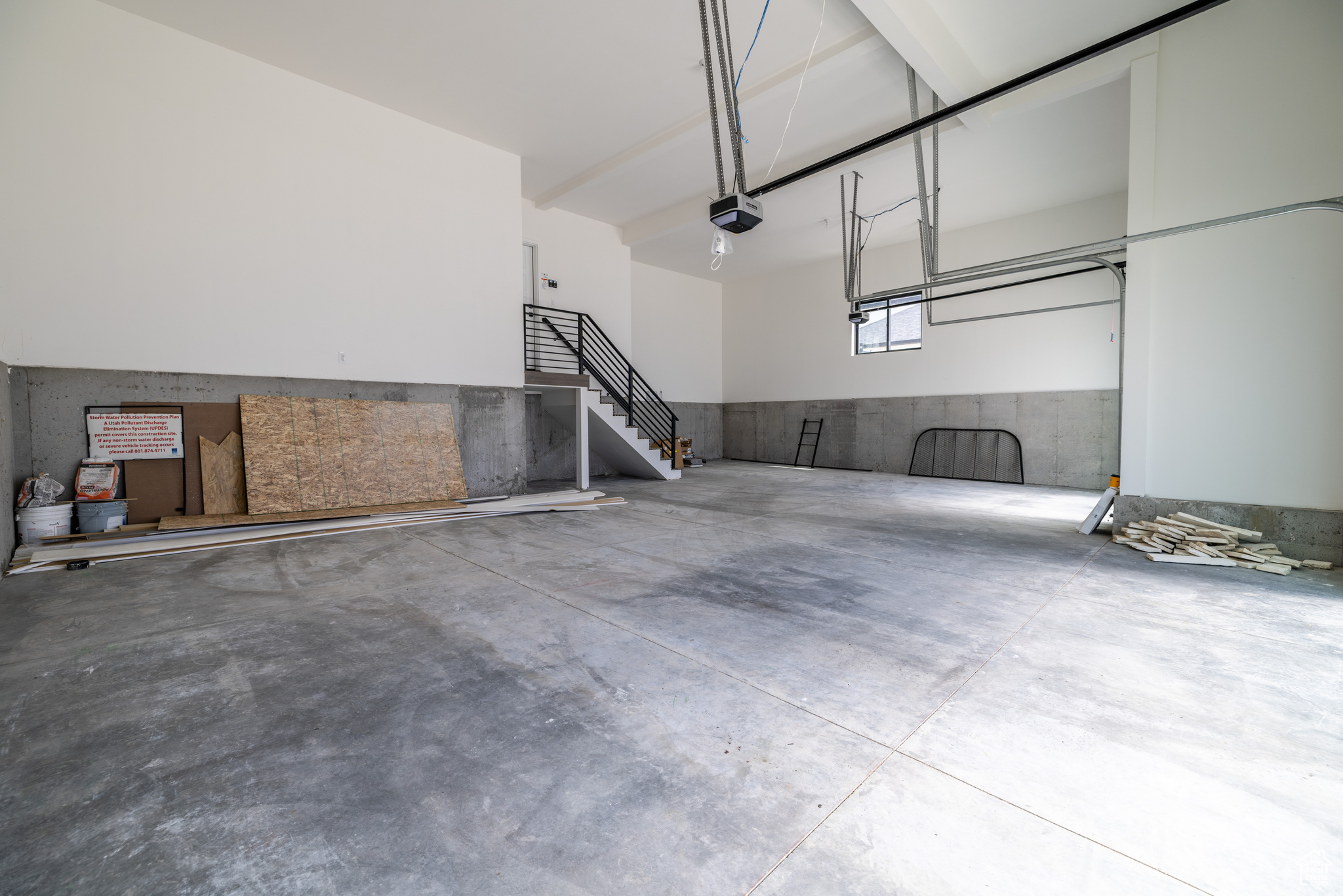 LAKE VIEW ESTATE - Residential