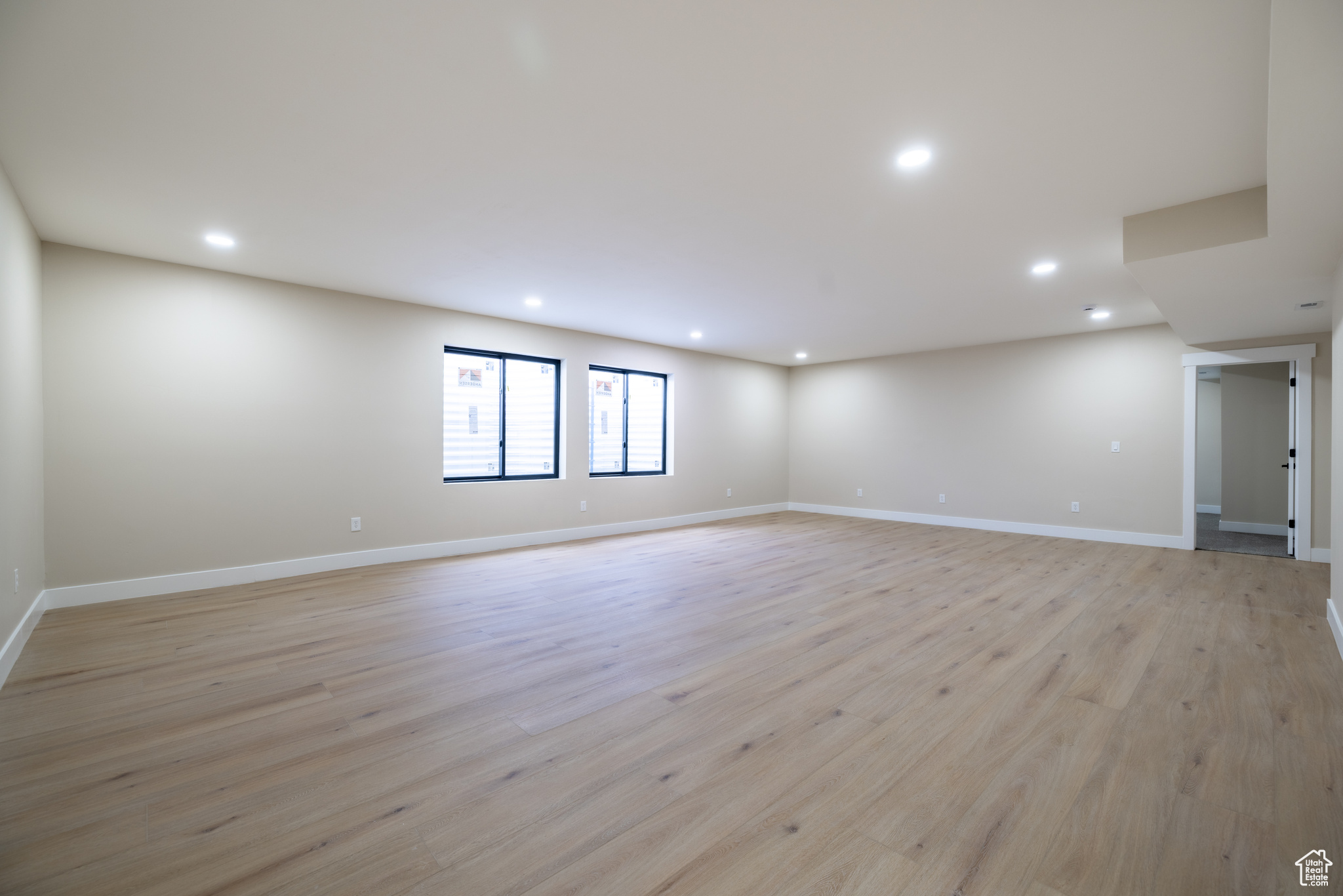 LAKE VIEW ESTATE - Residential