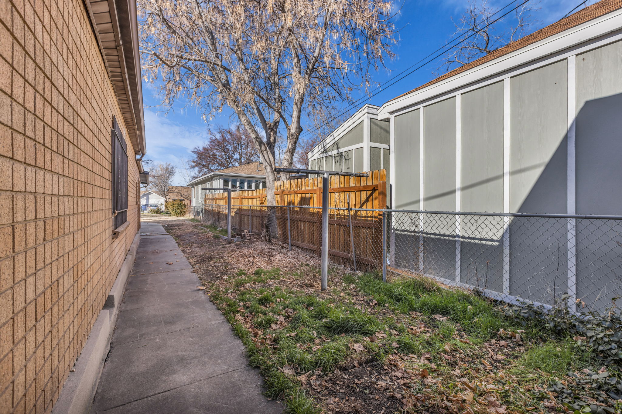 CAPITOL - Residential