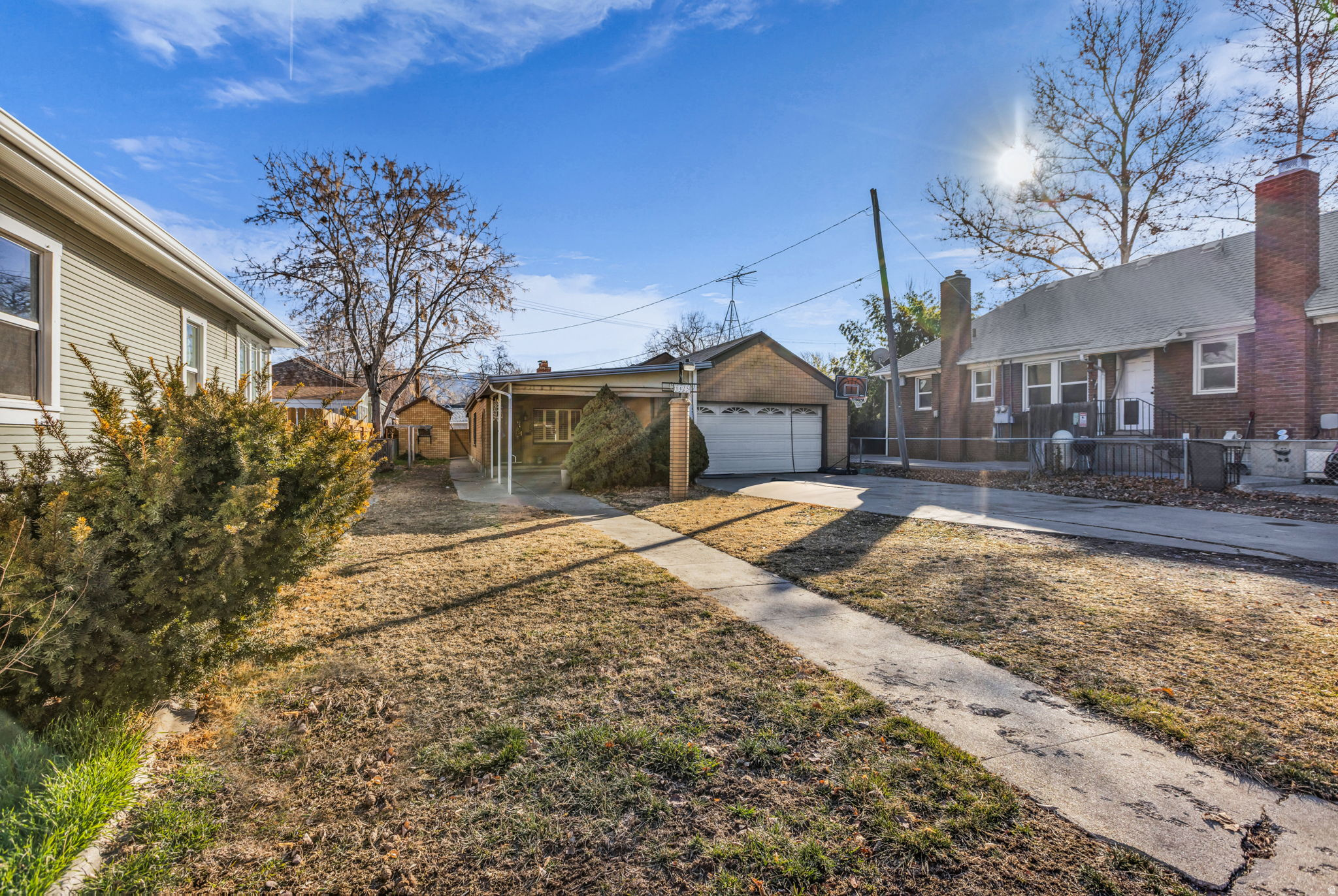 CAPITOL - Residential