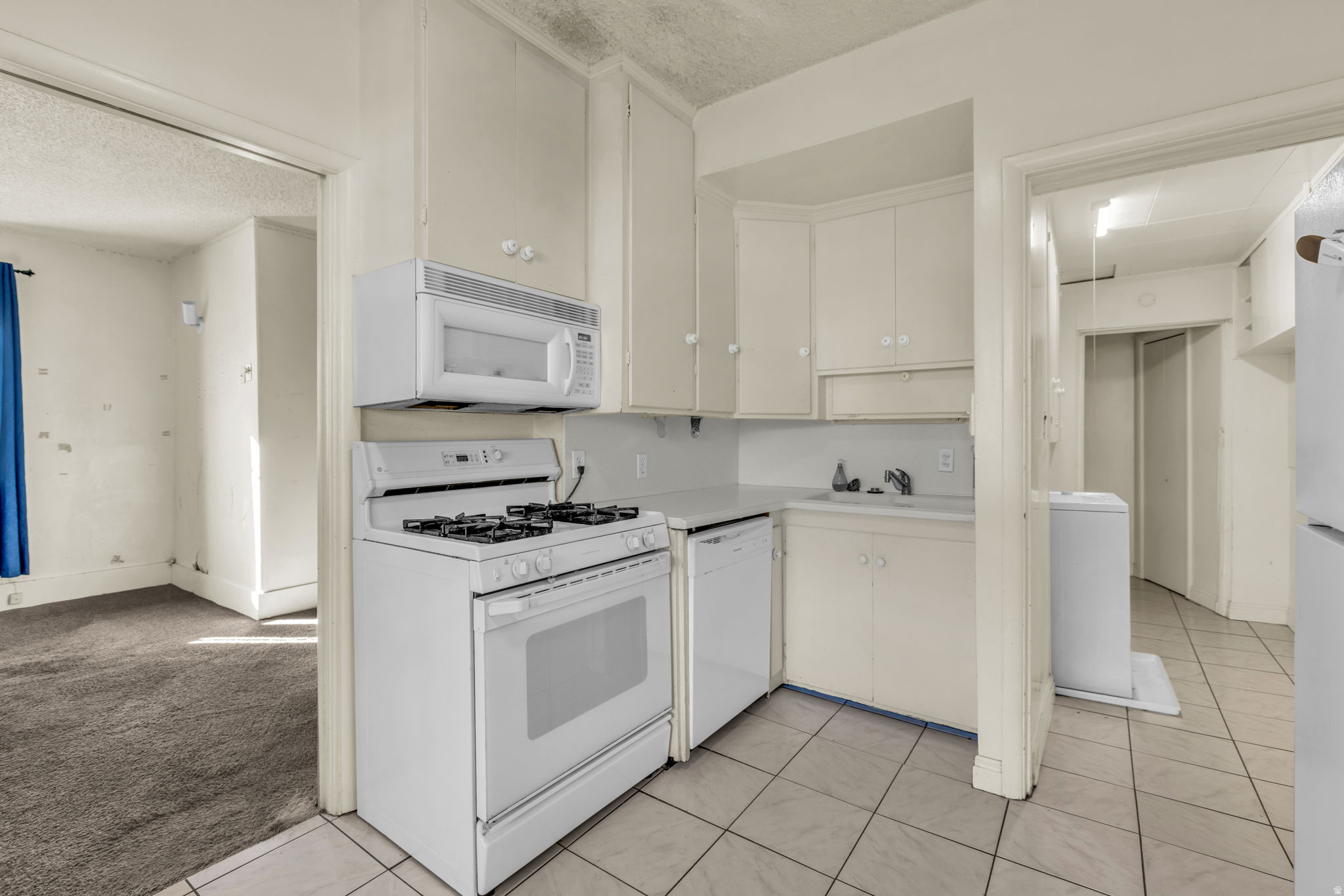 CAPITOL - Residential