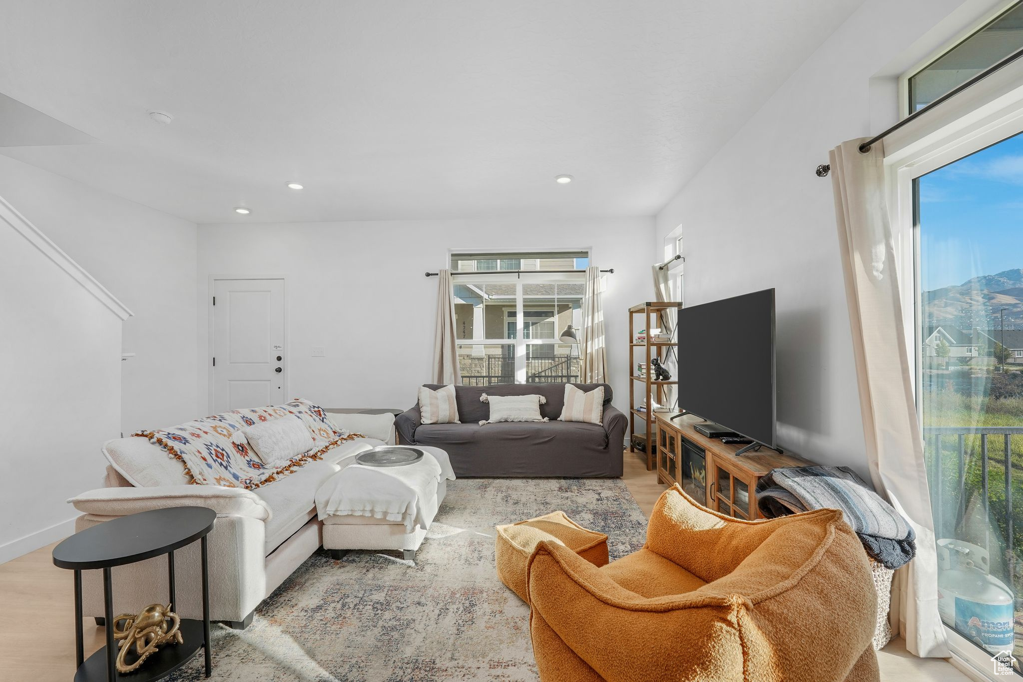 HOLBROOK FARMS - Residential