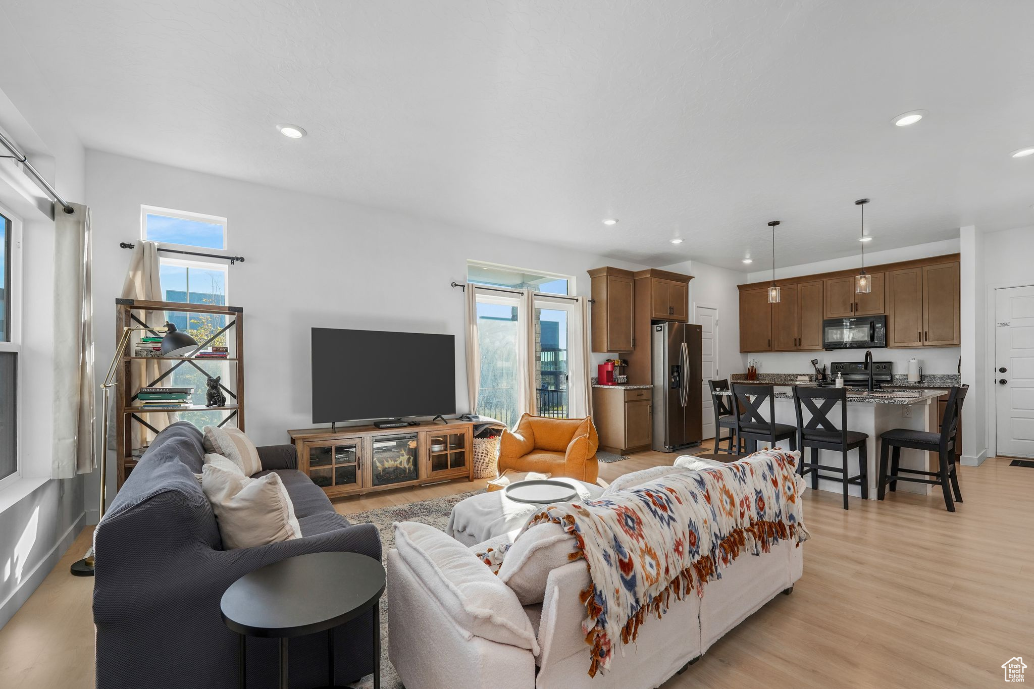 HOLBROOK FARMS - Residential