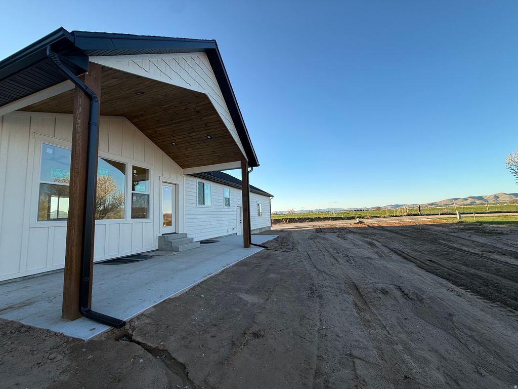 Photo of 816 S 1100 E, Preston, ID 83263 (MLS # 2113100)