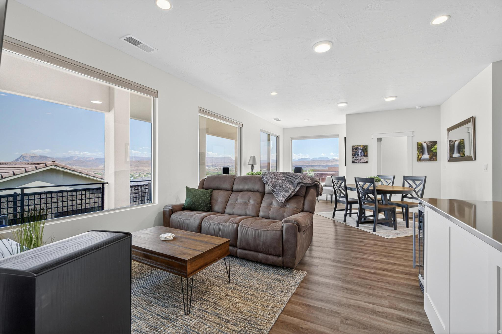 ZION VISTA - Residential