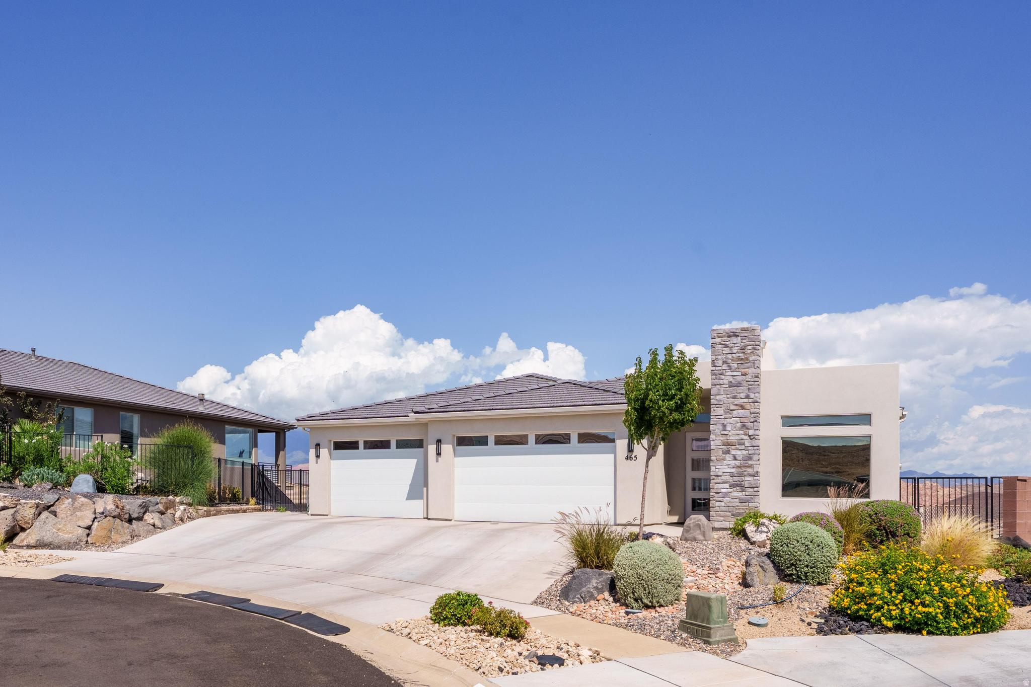 ZION VISTA - Residential