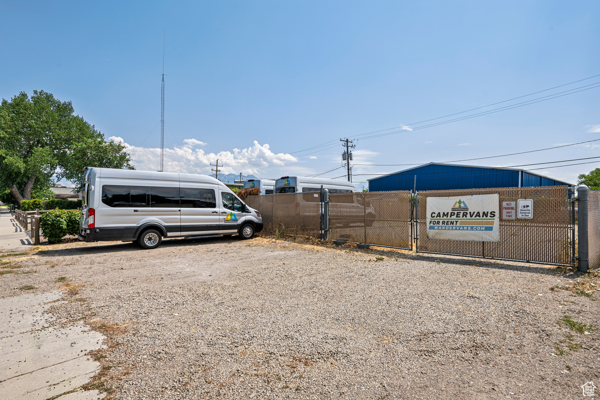 LINCOLN - Commercial Sale