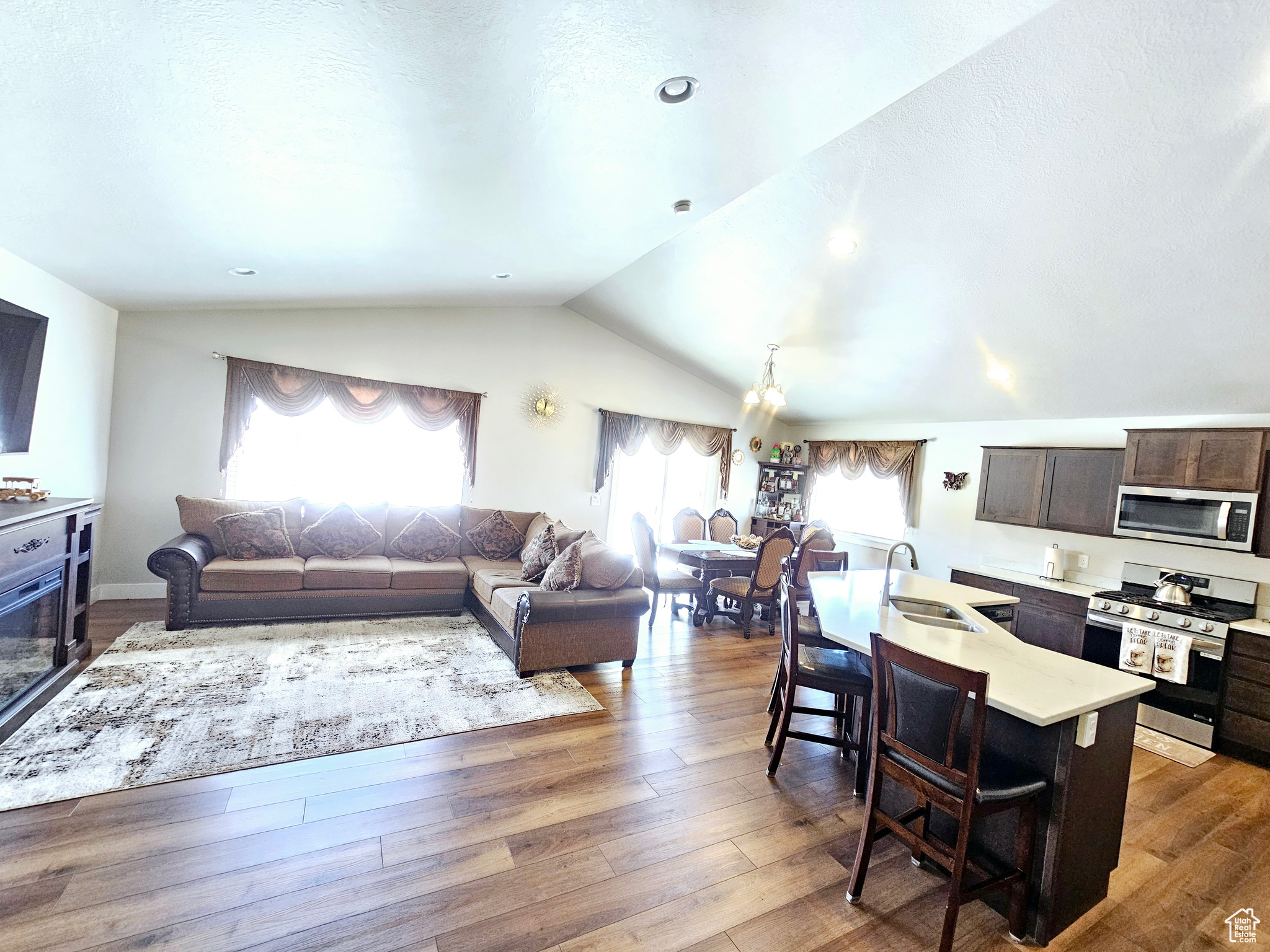 4494 S Cape Vista Way, West Valley City, Utah image 6