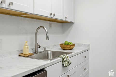 Tiny photo for 17 E 400 N #17, Bountiful, UT 84010 (MLS # 2188286)
