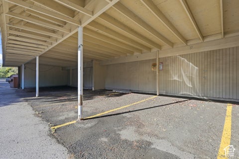 Tiny photo for 17 E 400 N #17, Bountiful, UT 84010 (MLS # 2188286)