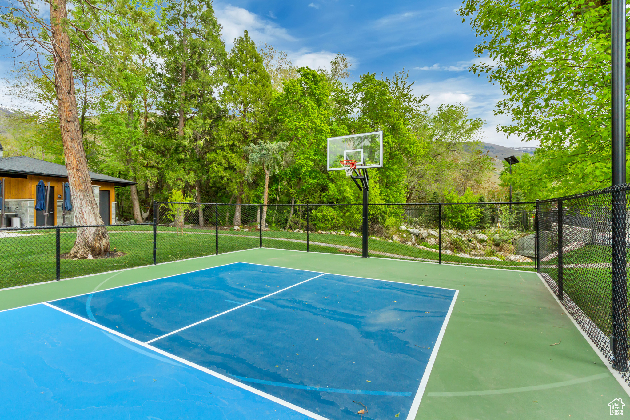 677 N Hidden Holw #6, Farmington, Utah image 31