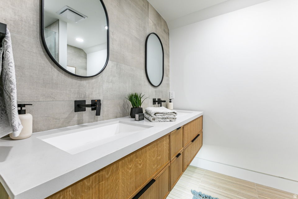 PEPPERWOOD - Residential