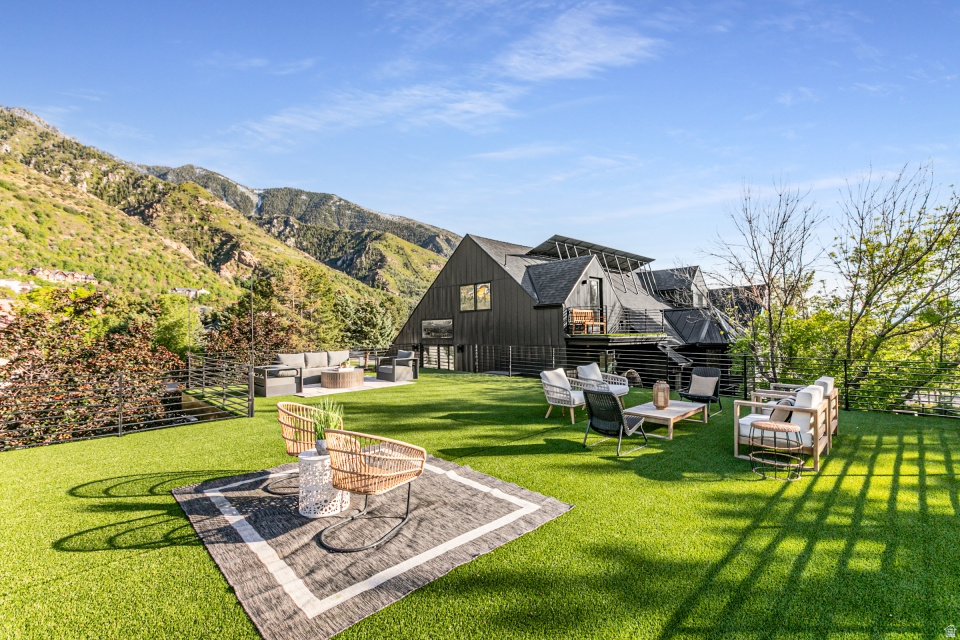 PEPPERWOOD - Residential