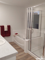 TAYLOR'S GROVE - Residential