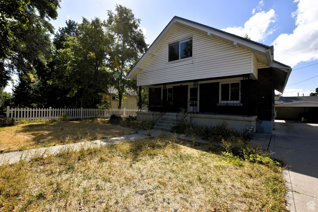 Photo of 235 S 100 E, Logan, UT 84321 (MLS # 2112762)