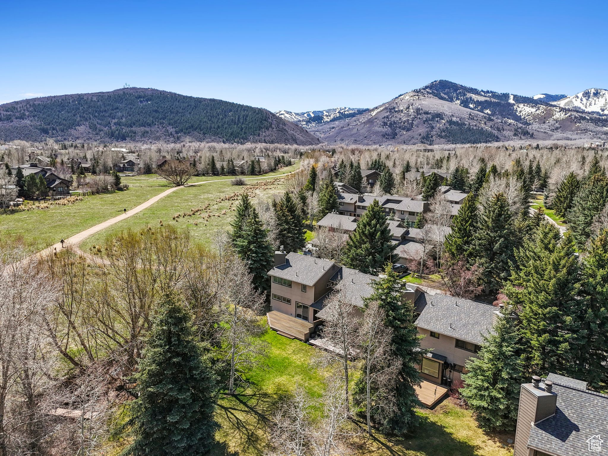 WILLOW BEND EAST - Residential