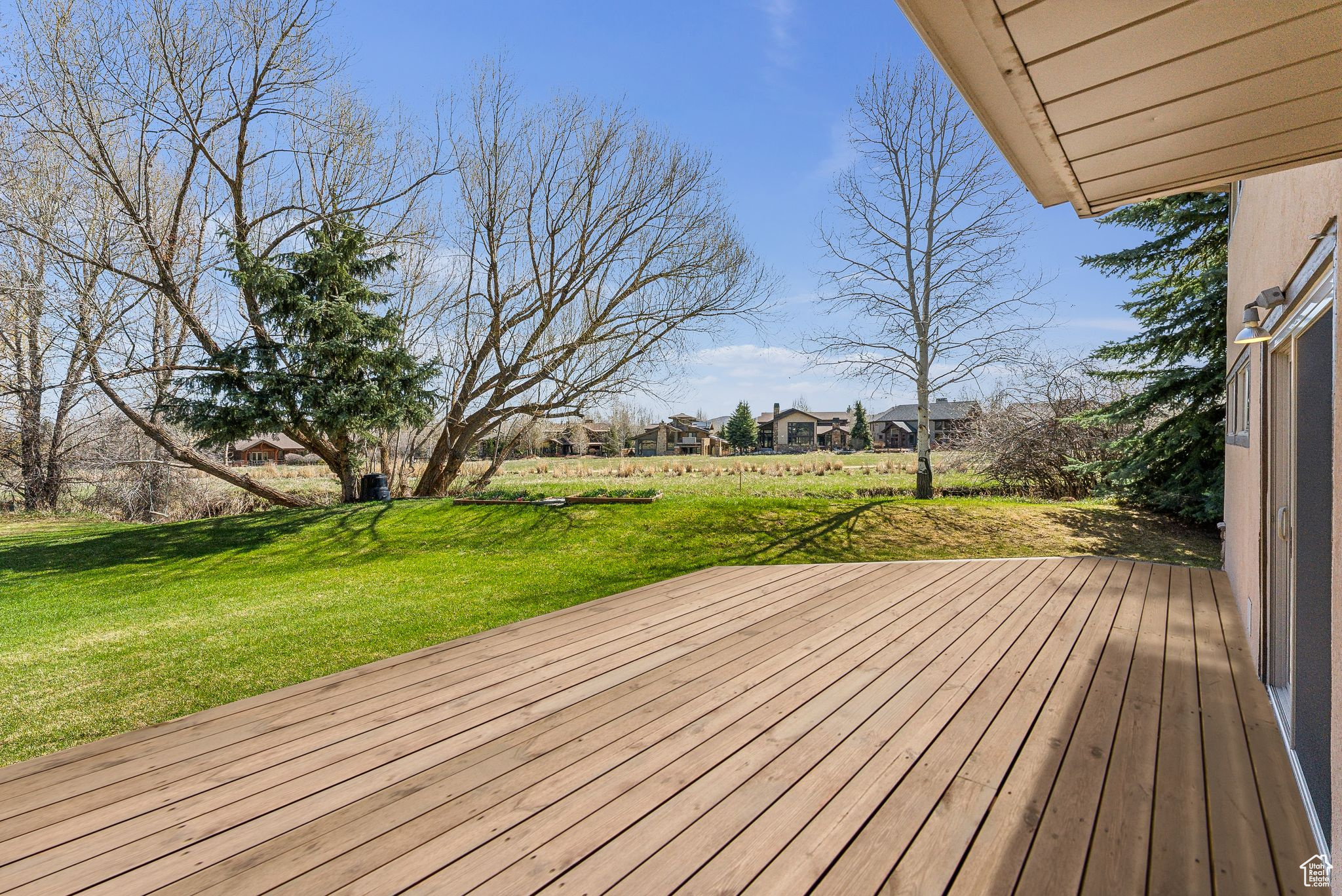 WILLOW BEND EAST - Residential