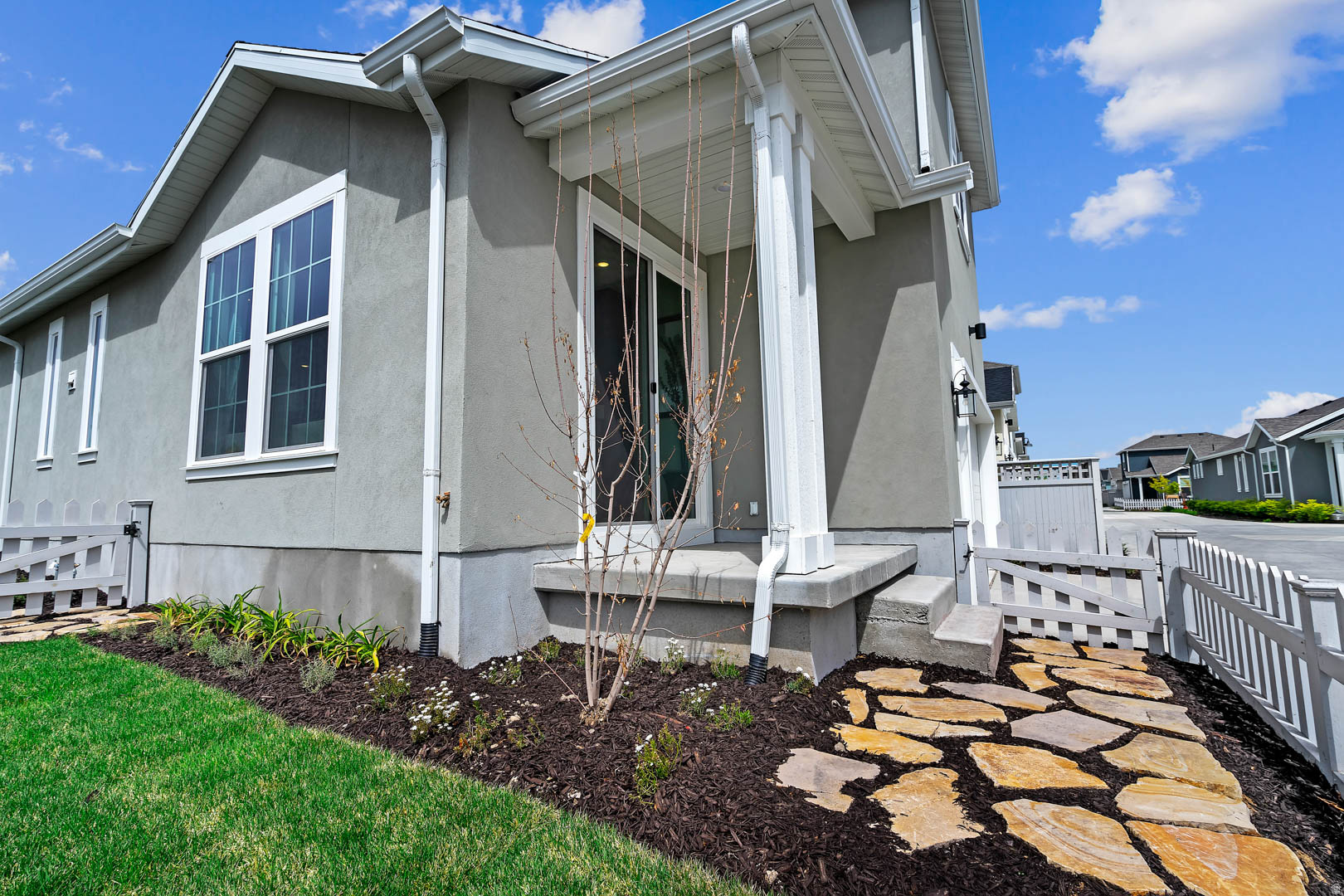 DAYBREAK SPRINGHOUSE - Residential