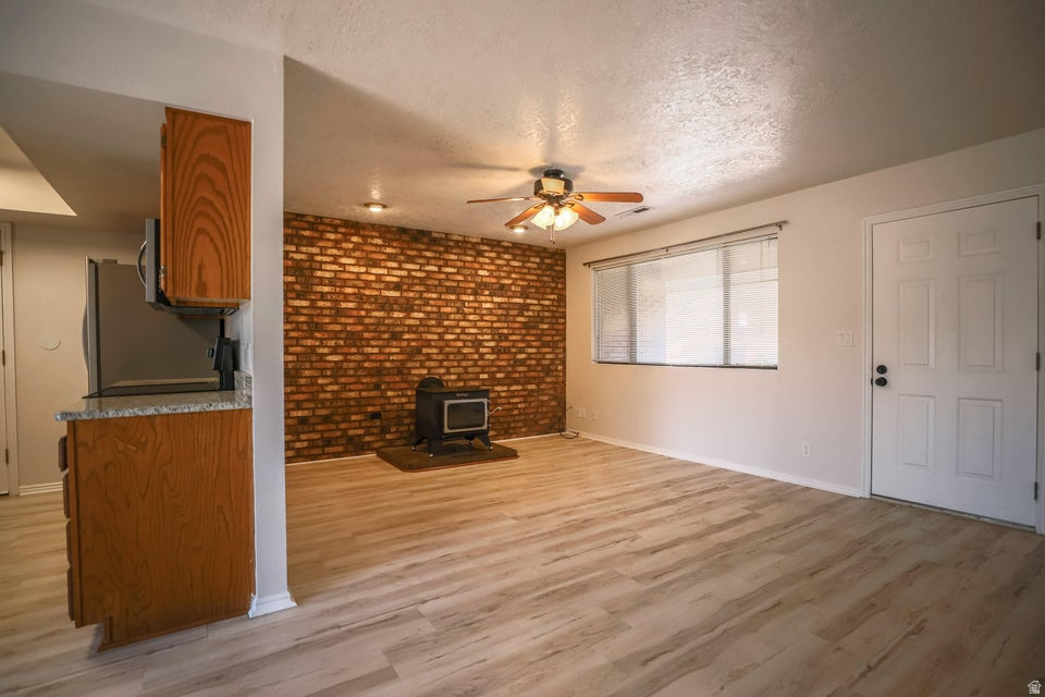 SWISS VILLAGE TH 1 - Residential