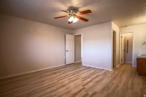 Tiny photo for 3703 GATES CIR, Santa Clara, UT 84765 (MLS # 2135361)