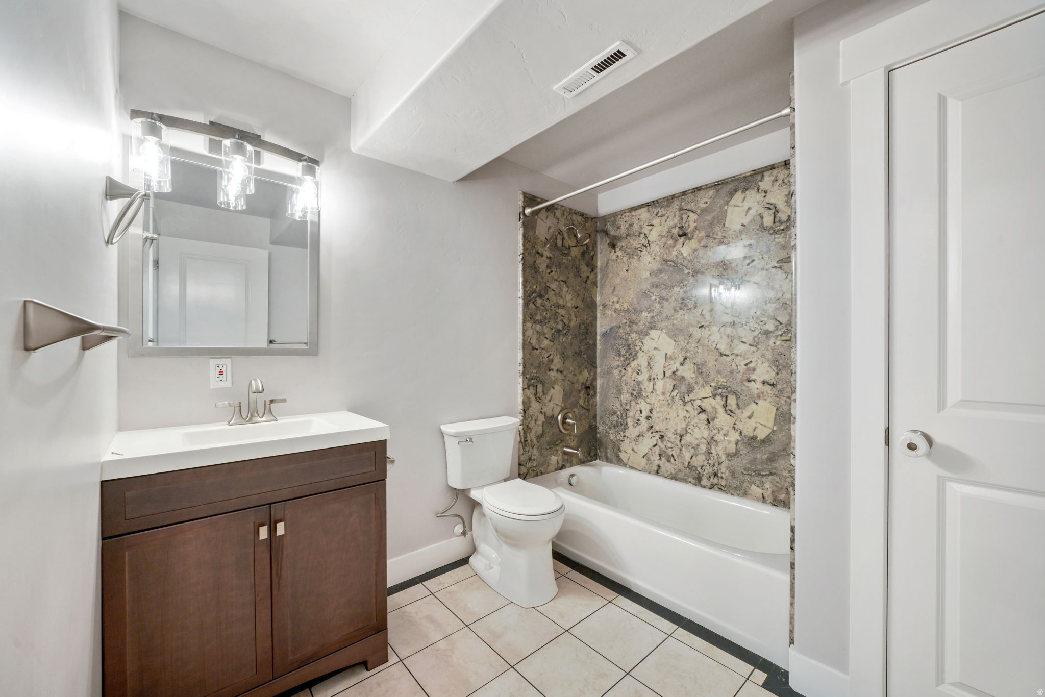 SPRING CREEK - Residential