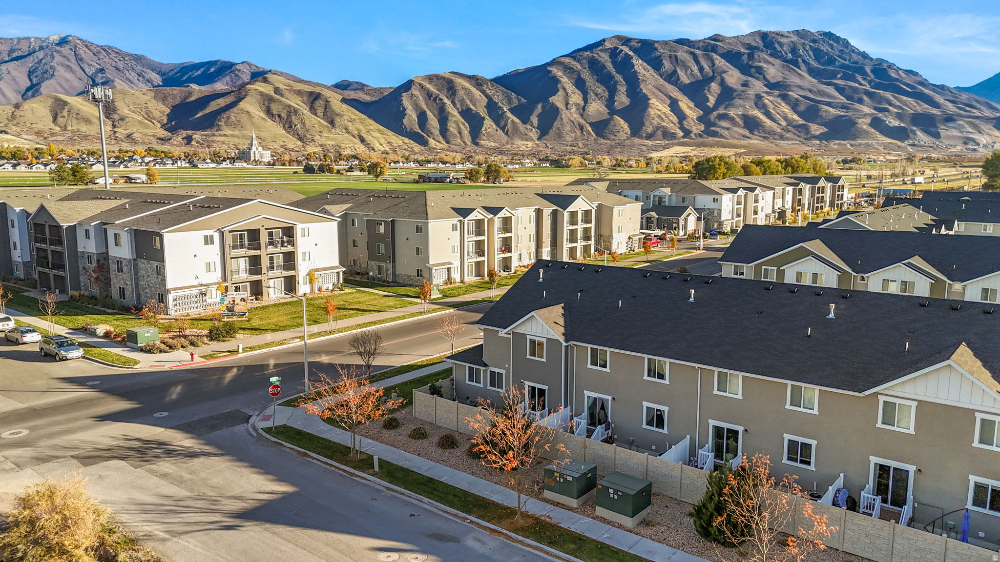 SPRING CREEK - Residential