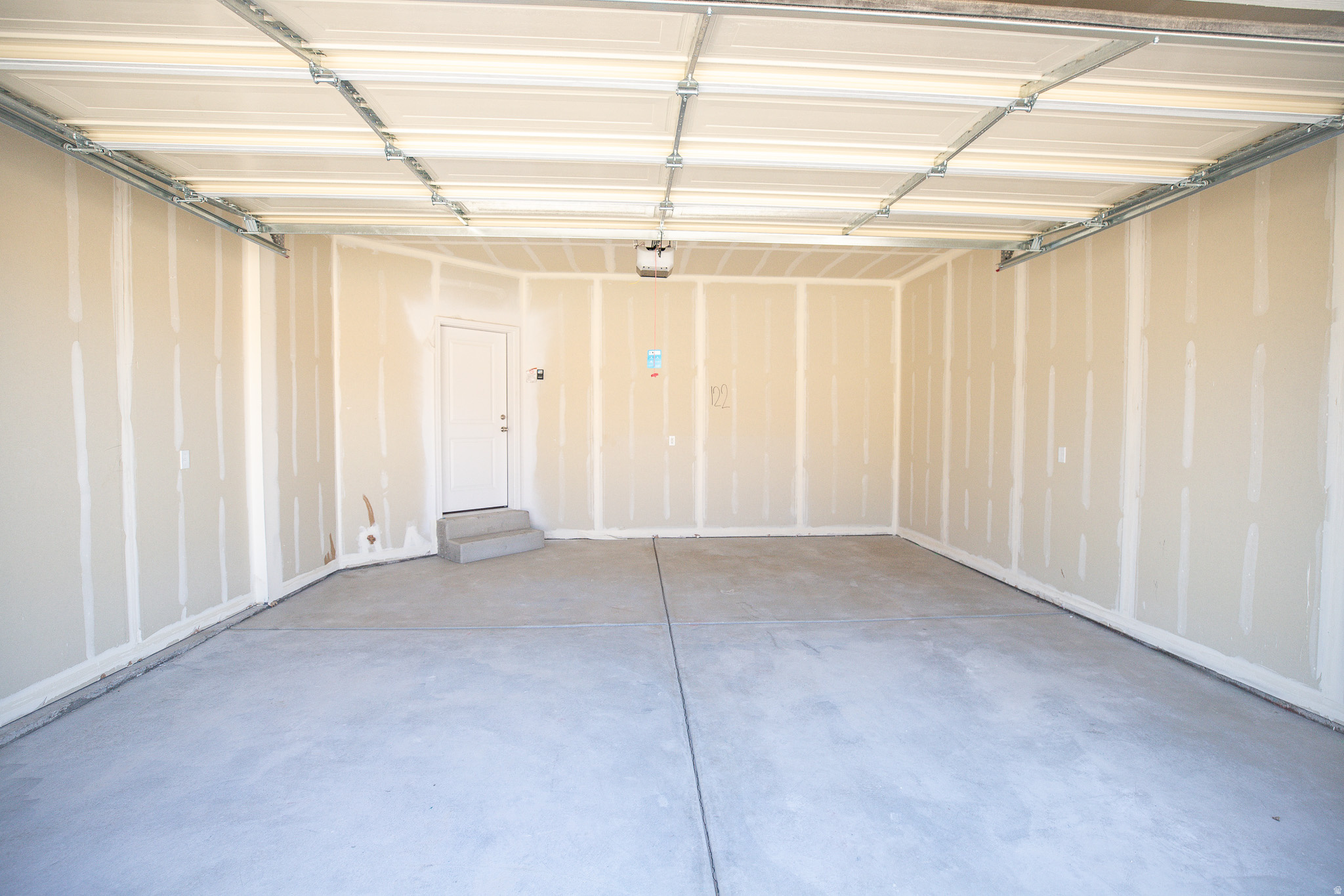 SALEM FIELDS - Residential